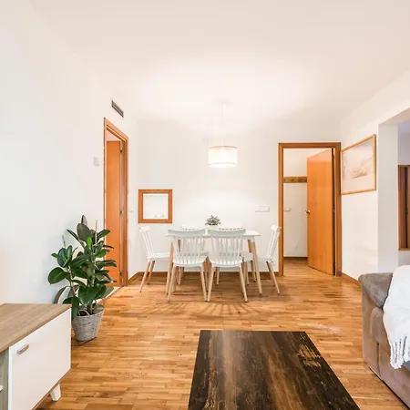Arbaeth Centre By Totiaran Apartamento